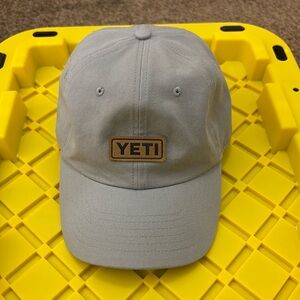Yeti hat